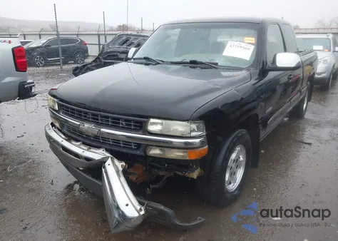 2000 Chevrolet Silverado 1500 Lt from USA, damaged, VIN 2GCEC19T6Y1263903